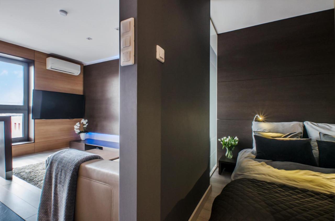Lupoapartments Z Jacuzzi Pole Dance Leczycka 29 Klimatyzacja Parking Dostep Na Kod Лодзь Экстерьер фото