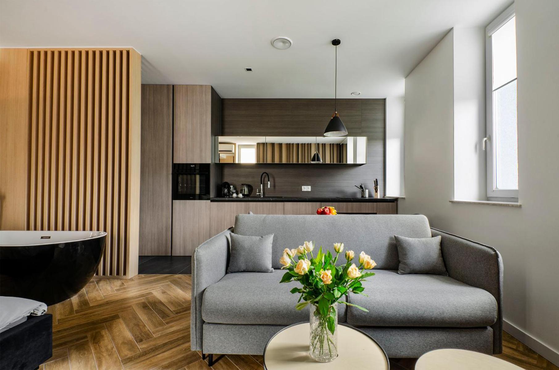 Lupoapartments Z Jacuzzi Pole Dance Leczycka 29 Klimatyzacja Parking Dostep Na Kod Лодзь Экстерьер фото