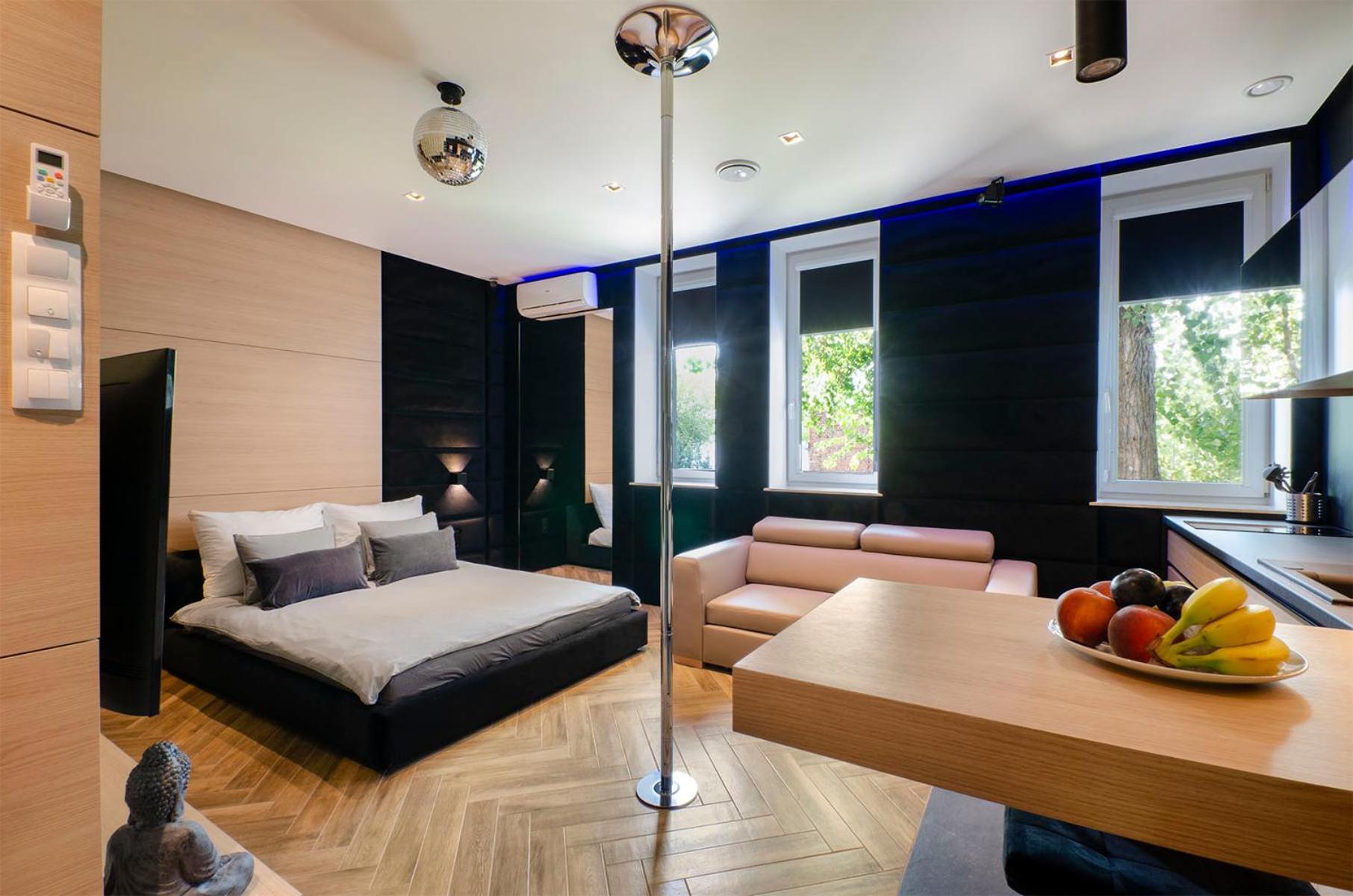 Lupoapartments Z Jacuzzi Pole Dance Leczycka 29 Klimatyzacja Parking Dostep Na Kod Лодзь Экстерьер фото